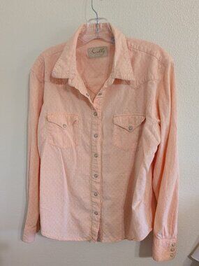Women's Western long-sleeve pearl snap up front vintage shirt from Scully